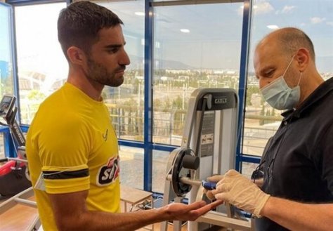 میلاد محمدی در تست های پزشکی تیم یونانی