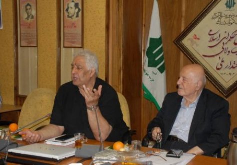 نشست هفتگی اعضای کارگروه ورزش حزب موتلفه اسلامی با حضور محمدرضا طالقانی برگزار شد.