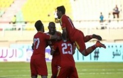 فولاد اولین باخت پرسپولیس را رقم زد