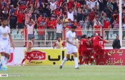 تراکتور با گل زیبای حاج صفی اولین باخت پرسپولیس را رقم زد
