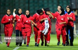 لیگ برتر فوتبال بانوان و تجربه اولین ها