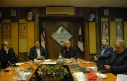 نشست اعضای کارگروه ورزش حزب موتلفه اسلامی با مدیر توسعه فنی فدراسیون فوتبال